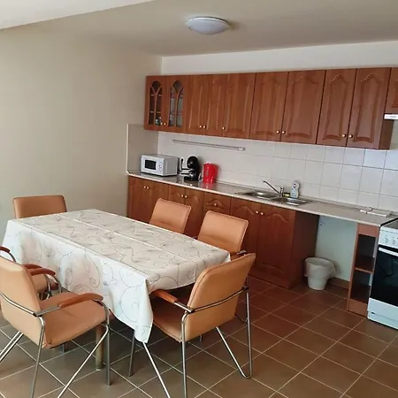 Mediterran Apartmanhaz Appartement
