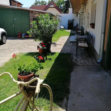 Mediterran Apartmanhaz * Kecskemét
