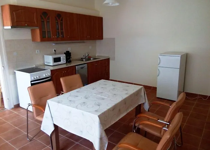 Daire Mediterran Apartmanhaz Keşkemet
